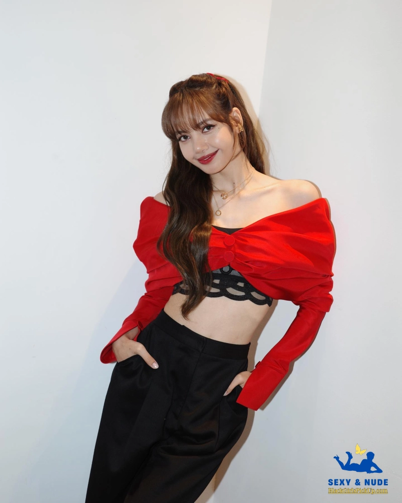 Tiểu sử Lisa Blackpink